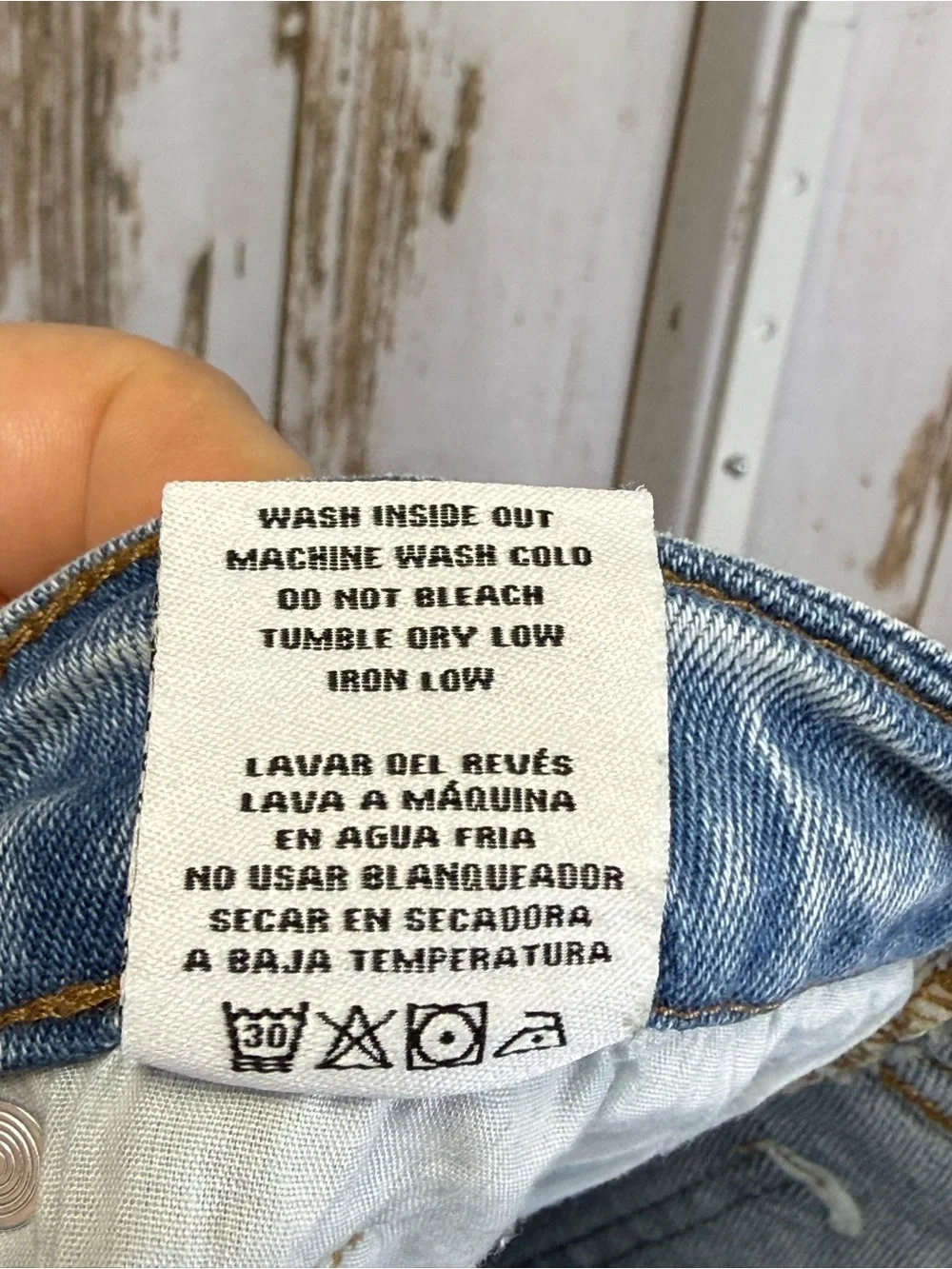 Jelly Jeans, Stone Wash Mom Jeans. Size 7. In excellent condition! - Picture 7 of 7